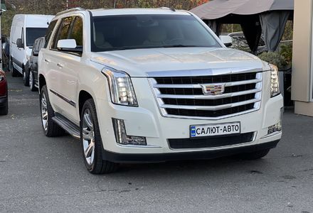 Продам Cadillac Escalade 2014 года в Киеве