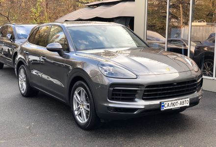 Продам Porsche Cayenne 2019 года в Киеве