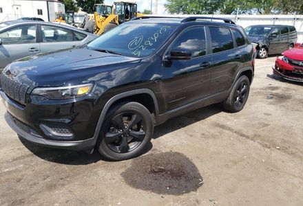 Продам Jeep Cherokee Latitude 2021 года в Киеве