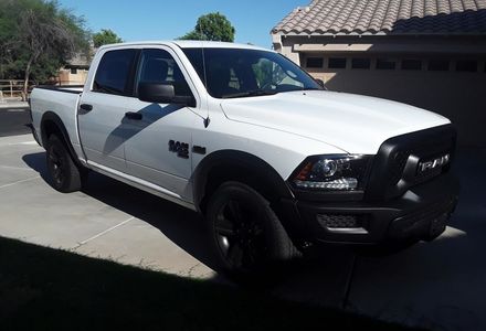 Продам Dodge RAM 1500 Classic SLT 2021 года в Киеве