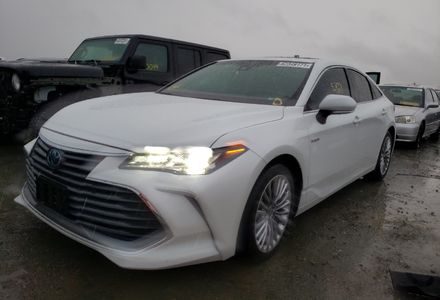 Продам Toyota Avalon Limited 2021 года в Киеве