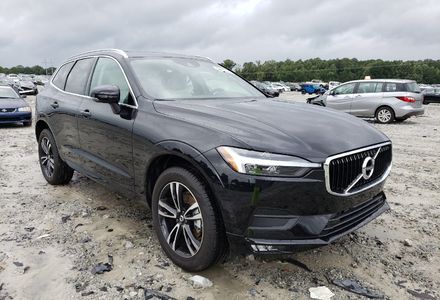 Продам Volvo XC60 T5 Momentum 2021 года в Киеве