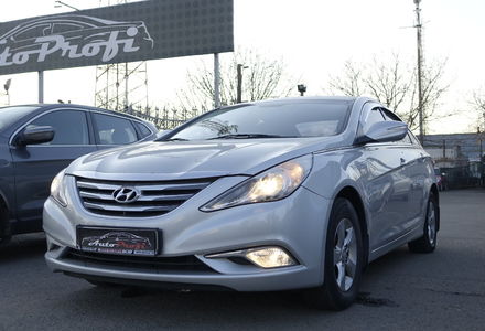 Продам Hyundai Sonata 2014 года в Одессе