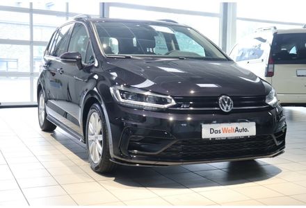 Продам Volkswagen Touran R-Line 2020 года в Киеве