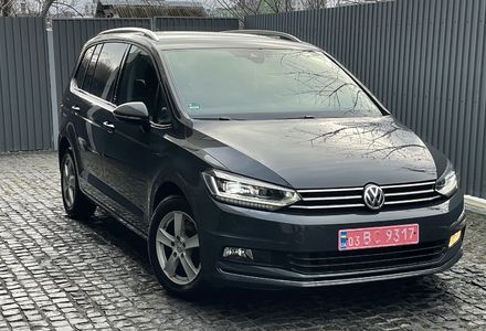 Продам Volkswagen Touran SOUND 2018 года в Львове