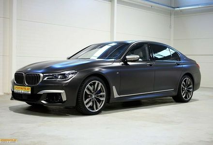 Продам BMW 760 M Li xDrive 2017 года в Киеве