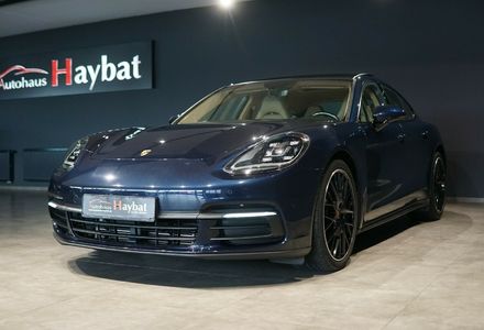 Продам Porsche Panamera 4 2018 года в Киеве