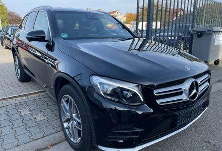 Продам Mercedes-Benz GLC-Class GLC350e AMG 4Matic Hybrid 2017 года в Киеве