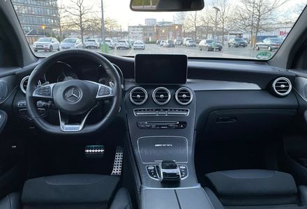 Продам Mercedes-Benz GLC-Class GLC63 AMG 4Matic 2018 года в Киеве