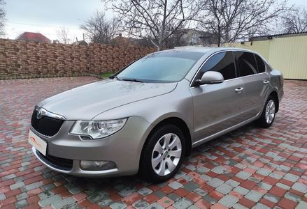 Продам Skoda Superb 2012 года в Николаеве