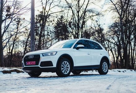 Продам Audi Q5 2.0 TDI  QUATTRO LED  2018 года в Львове