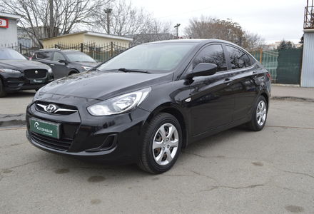 Продам Hyundai Accent  2013 года в Одессе