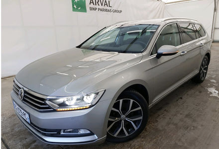 Продам Volkswagen Passat B8 2016 года в Львове