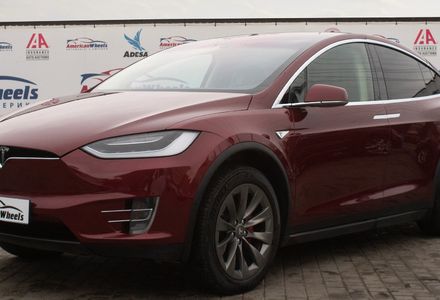Продам Tesla Model X P90D SIGNATURE RED 2017 года в Черновцах