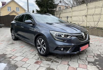 Продам Renault Megane Mégane Est.dCi 110 Bose 2016 года в Житомире