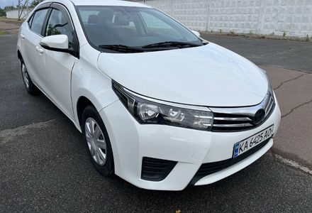 Продам Toyota Corolla 2017 года в Киеве