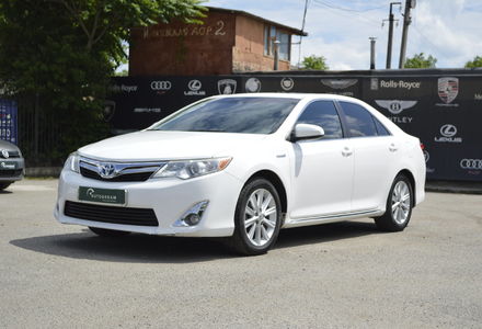 Продам Toyota Camry XLE Hybrid 2013 года в Одессе