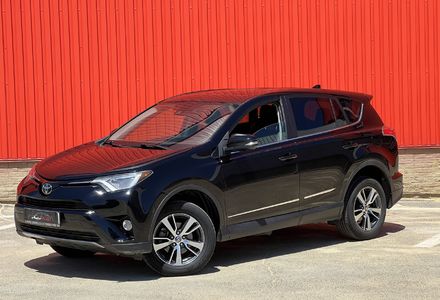 Продам Toyota Rav 4 2017 года в Одессе