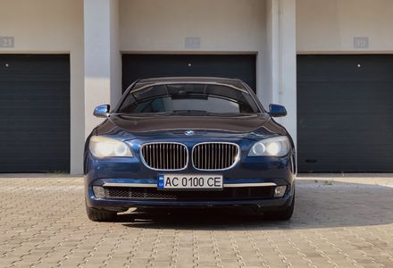 Продам BMW 740 Long 2011 года в Луцке