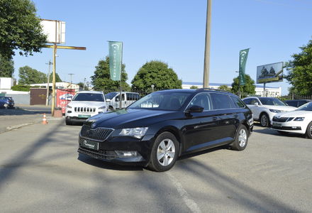 Продам Skoda Superb 2018 года в Одессе