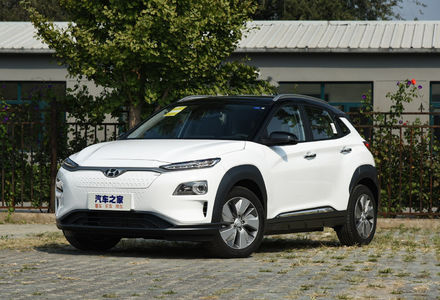 Продам Hyundai Kona Encino 2022 года в Черновцах