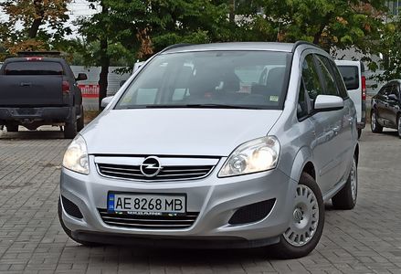 Продам Opel Zafira 2009 года в Днепре