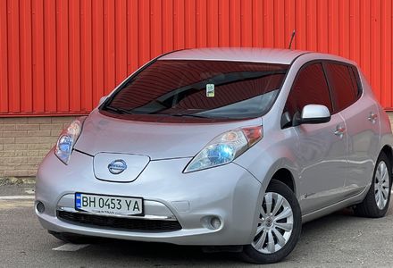 Продам Nissan Leaf Новая батарея 200 км запас 2014 года в Одессе