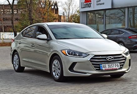 Продам Hyundai Elantra SE 2016 года в Днепре