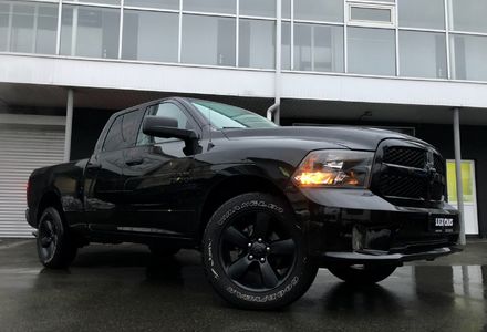 Продам Dodge RAM 1500 2017 года в Киеве