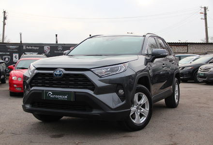 Продам Toyota Rav 4 Hybrid 2021 года в Одессе