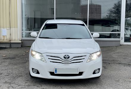 Продам Toyota Camry se 2011 года в Одессе