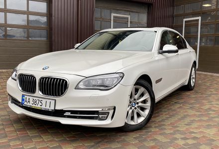 Продам BMW 740 Long 2013 года в Черновцах