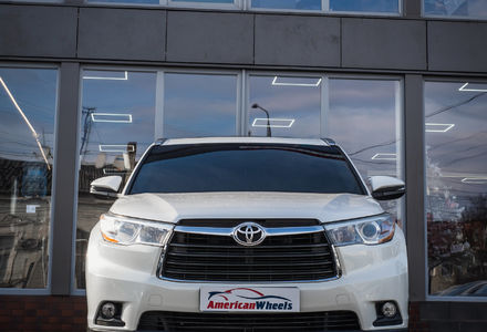 Продам Toyota Highlander 2014 года в Черновцах