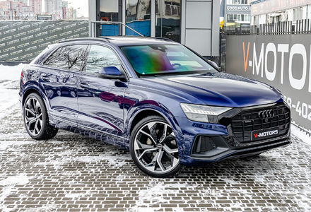 Продам Audi Q8 50TDI S Line 2019 года в Киеве