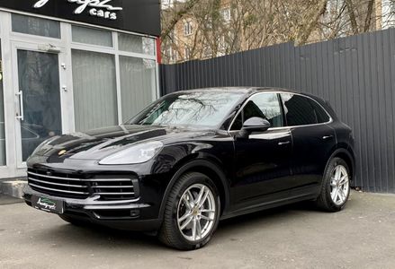 Продам Porsche Cayenne 2018 года в Киеве