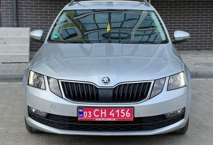 Продам Skoda Octavia A7 Led Navi м. Львів огляд 2018 года в Львове