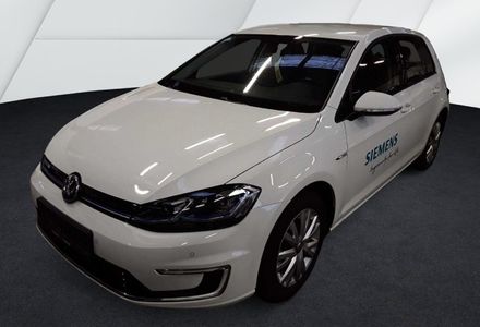 Продам Volkswagen e-Golf НЕ МАЛЬОВАН NAVI LKIMA LED 2018 года в Львове