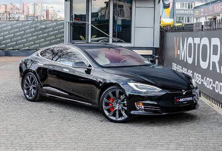 Продам Tesla Model S Performance Ludicrous 2020 года в Киеве