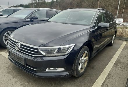 Продам Volkswagen Passat B8 НЕ МАЛЬОВАН ЛЕД АВТОМАТ  2017 года в Львове