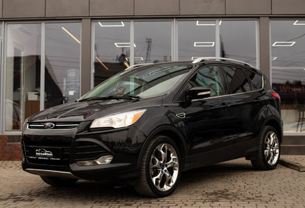 Продам Ford Escape Titanium 2013 года в Черновцах