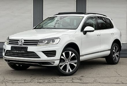 Продам Volkswagen Touareg R line 2016 года в Киеве