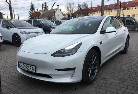 Продам Tesla Model 3 Long Range 2022 года в Черновцах