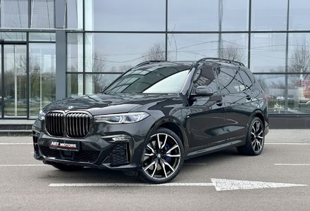 Продам BMW X7 M50I 2021 года в Киеве