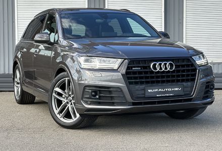 Продам Audi Q7 S Line  2019 года в Киеве