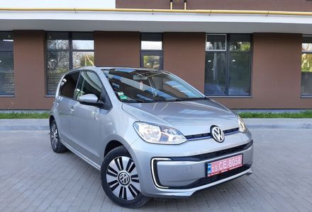 Продам Volkswagen Up ЗАРЕЗЕРВОВАНО  2017 года в Львове