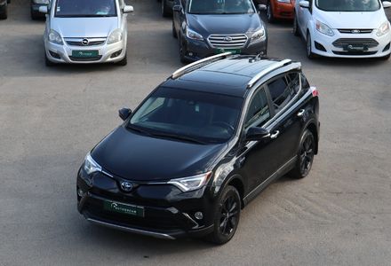 Продам Toyota Rav 4 Limited Hybrid AWD 2016 года в Одессе