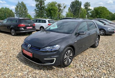 Продам Volkswagen e-Golf 35.8 kWh (136 к.с.) 2019 года в Львове