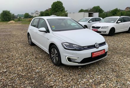 Продам Volkswagen e-Golf 35.8 kWh (136 к.с.) 2019 года в Львове