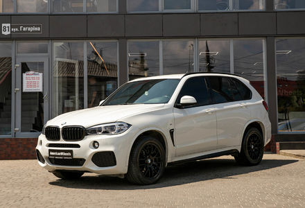 Продам BMW X5  XDRIVE25D (EUR) 2015 года в Черновцах