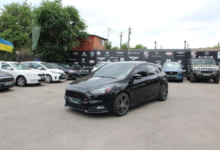 Продам Ford Focus ST 2017 года в Одессе